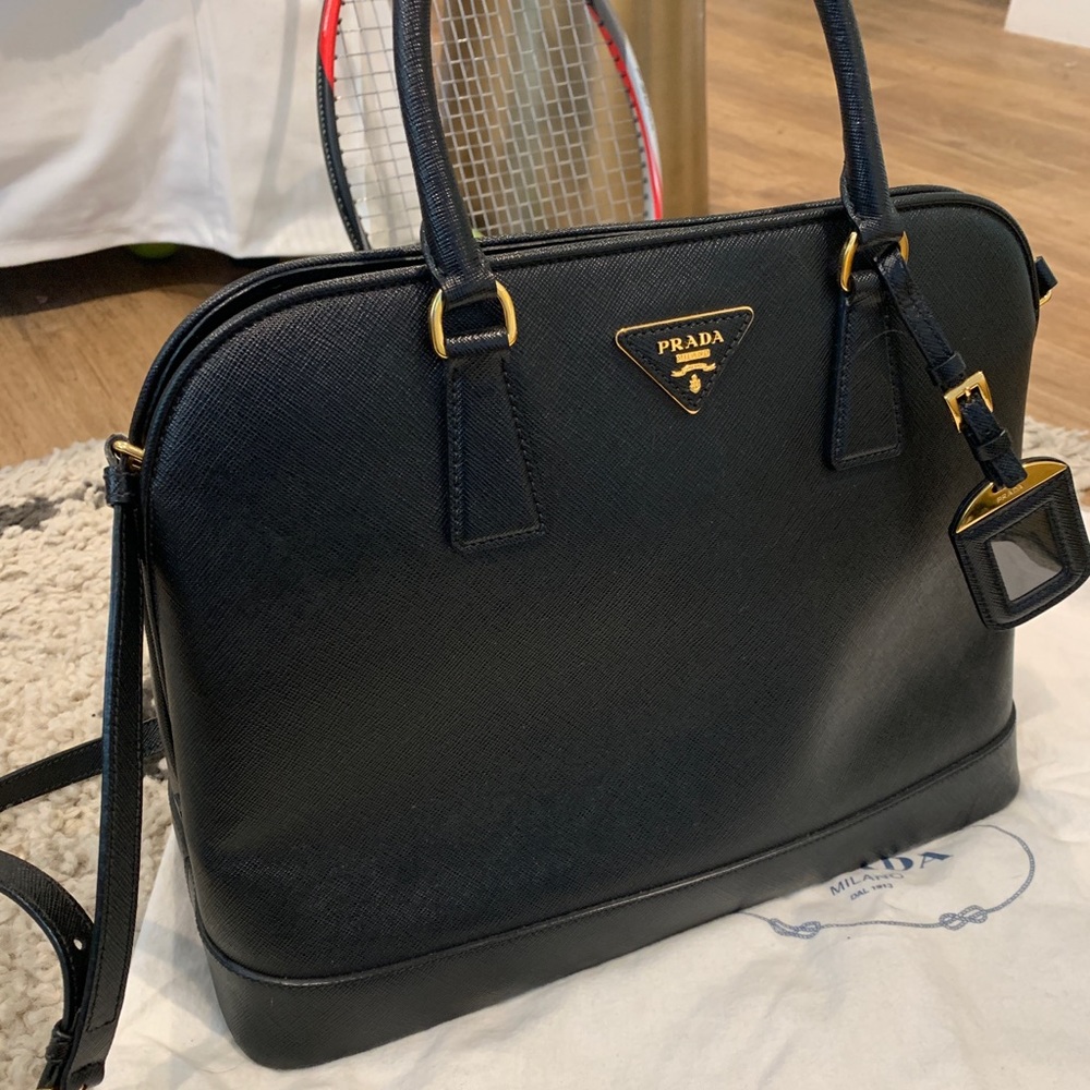 Prada Saffiano Large Promenade Bag